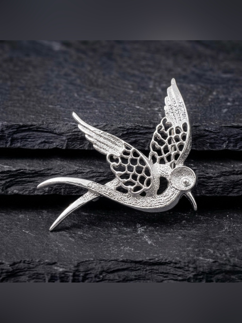 Vintage 70s Sarah Coventry Swallow Bird Openwork Figural Silver Tone Brooch